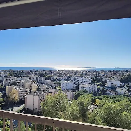 Entre Ciel & Mer, Sea View, Swimming Pool & Parking *